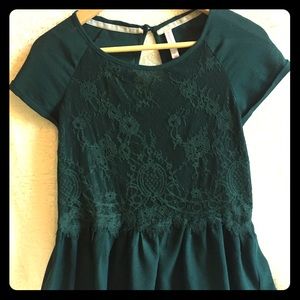 Gorgeous emerald dark green blouse with lace